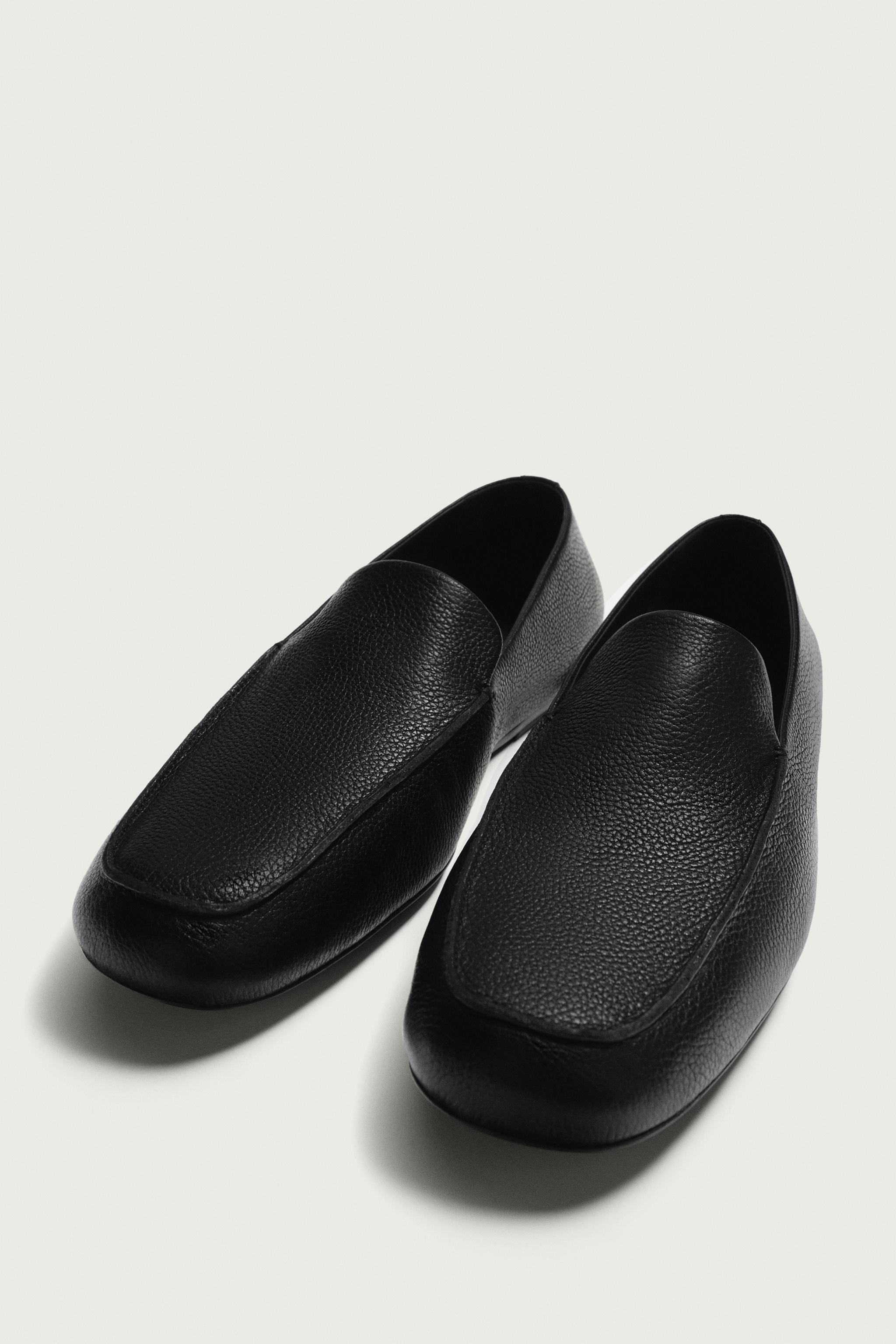 LEATHER LOAFERS